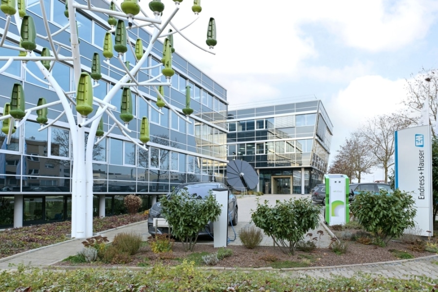 Endress+Hauser, Reinach, bietet dank des Zukaufs der Sopat GmbH zukünftig mehr Partikelmesstechnik aus einer Hand.